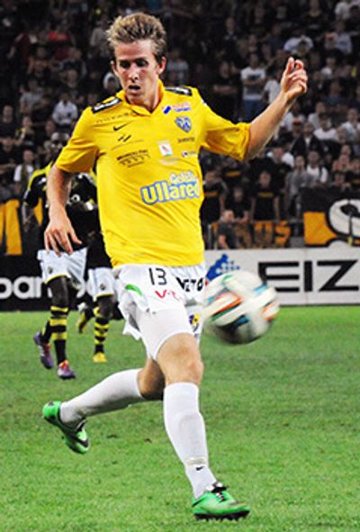 Adam Eriksson (footballer, born 1990)