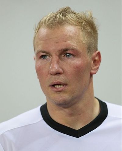 Aleksandr Savin (football player)