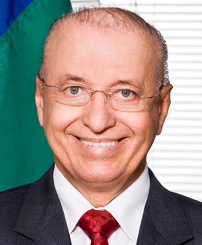 Antônio Carlos Valadares