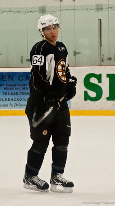 Ben Sexton (ice hockey)