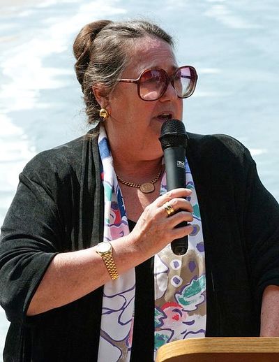 Betsy Johnson (politician)