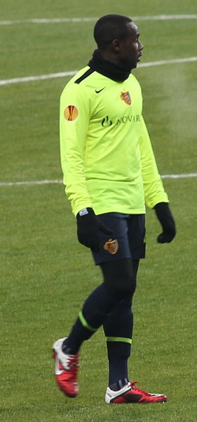 Cabral (footballer)