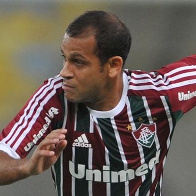 Carlinhos (footballer, born 1987)