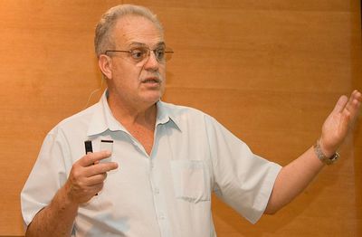 Carlos Nobre (scientist)