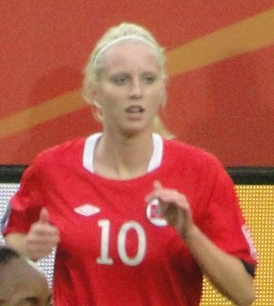 Cecilie Pedersen (Norwegian footballer)