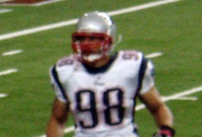 Chad Brown (linebacker)