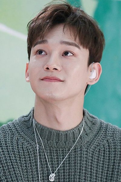 Chen (singer)
