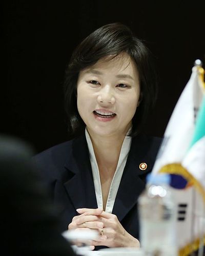 Cho Yoon-sun