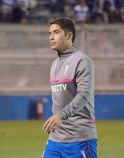 Cristián Álvarez (footballer, born 1980)