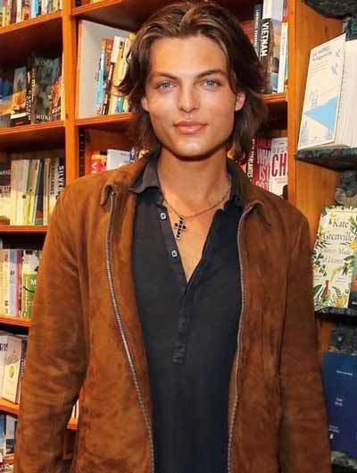 Damian Hurley