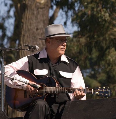 David Holt (musician)