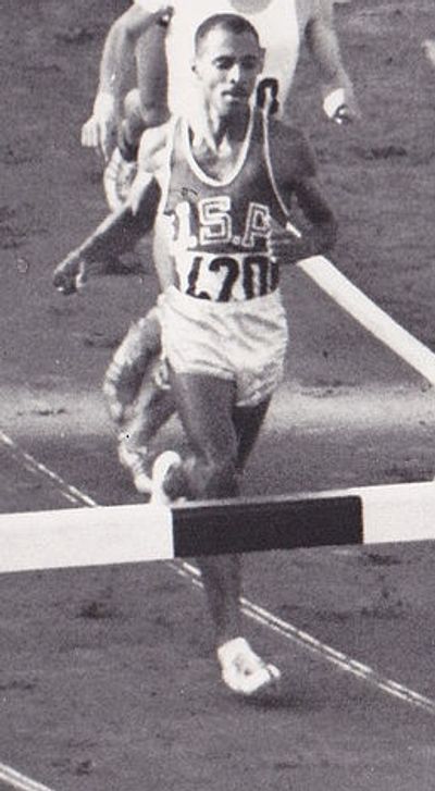 Deacon Jones (athlete)