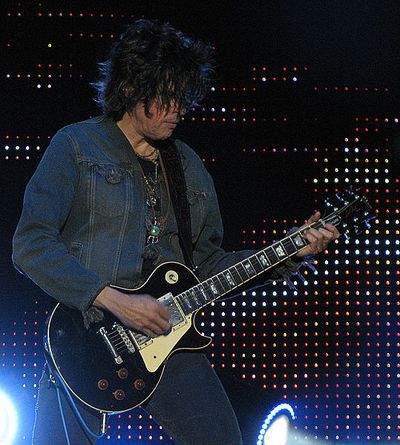 Dean DeLeo