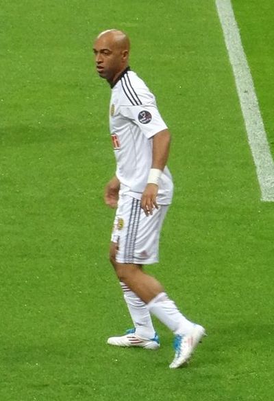 Dedé (footballer, born 1978)