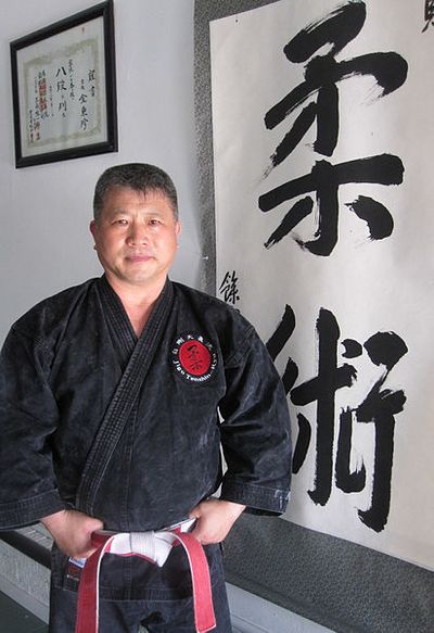 Dong Jin Kim