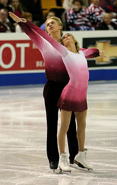 Elizabeth Putnam (figure skater)