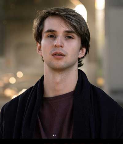 Grayson Maxwell Gurnsey