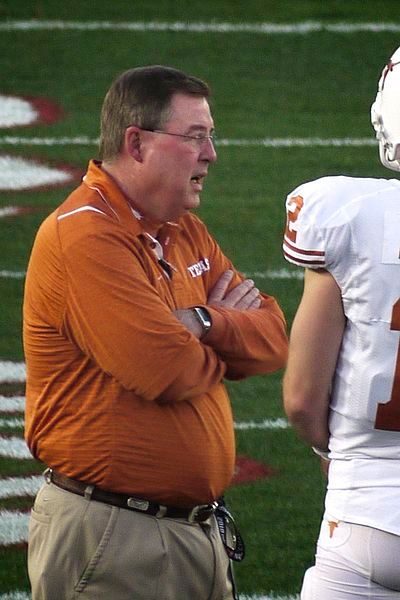 Greg Davis (American football coach)