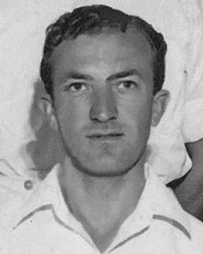 Harry Rowe (footballer)