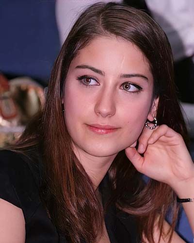 Hazal Kaya’s astrology forecast, horoscope and kundli Hazal Kaya
