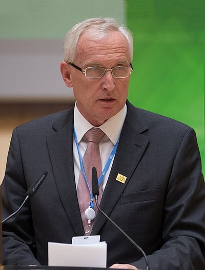 István Mikola