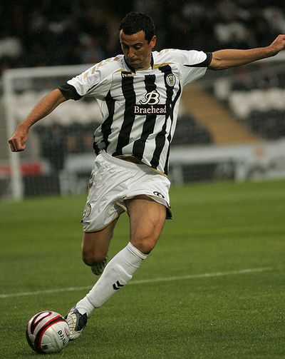 Jack Ross (footballer, born 1976)