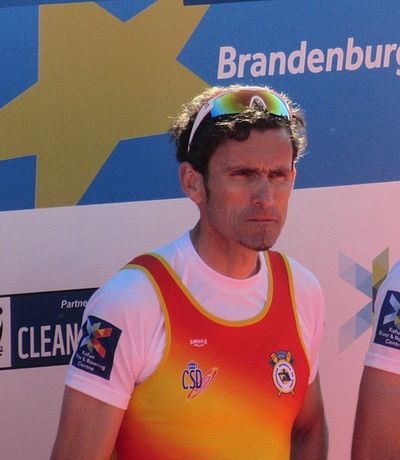 Jesús González (rower, born 1974)