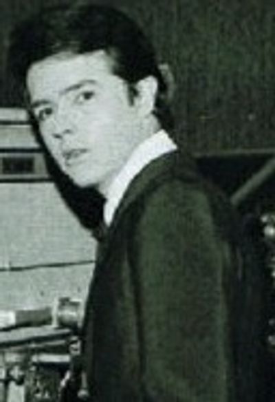 Júnior (Filipino singer)