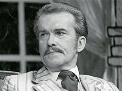 John Moffatt (actor)