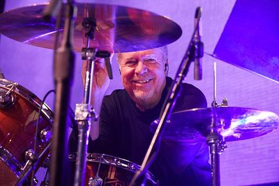 John Robinson (drummer)