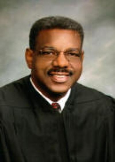 Joseph Lewis Jr. (Florida judge)
