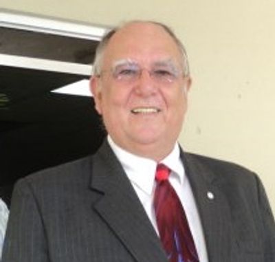 Joseph O. Prewitt Díaz