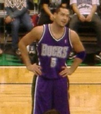 Josh Davis (basketball, born 1991)