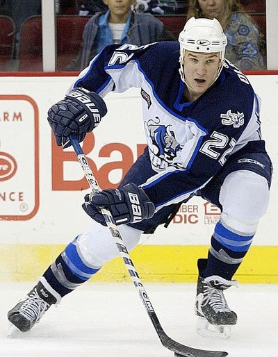 Josh Olson (ice hockey)