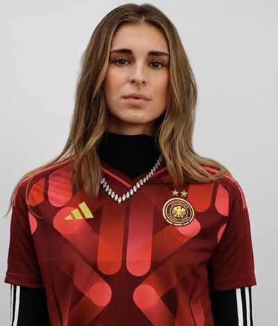 Jule Brand
