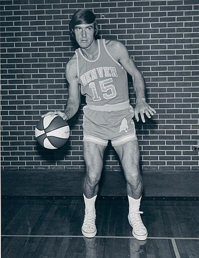Larry Cannon (basketball)