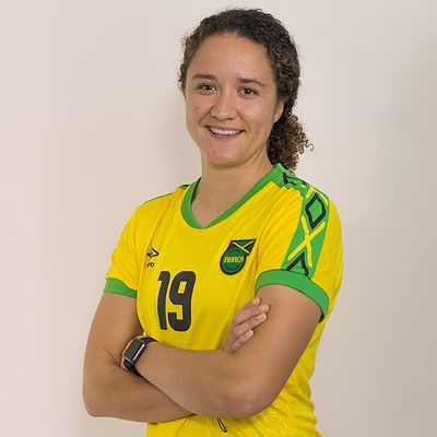Laura Jackson (footballer)