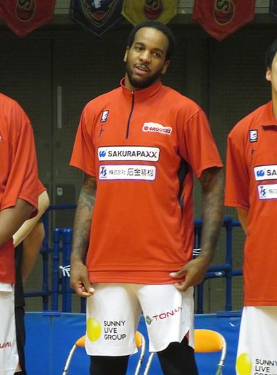 Leo Lyons (basketball)