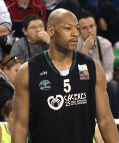 Leon Williams (basketball, born 1986)