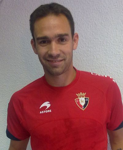 Lolo (footballer, born 1984)