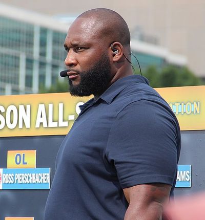 Marcus Spears (defensive end)