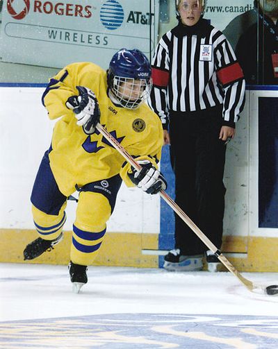 Maria Larsson (ice hockey)