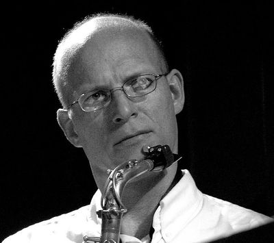 Michael Moore (saxophonist and clarinetist)
