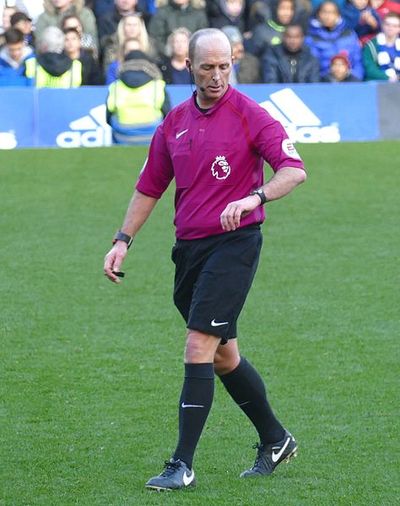 Mike Dean (referee)