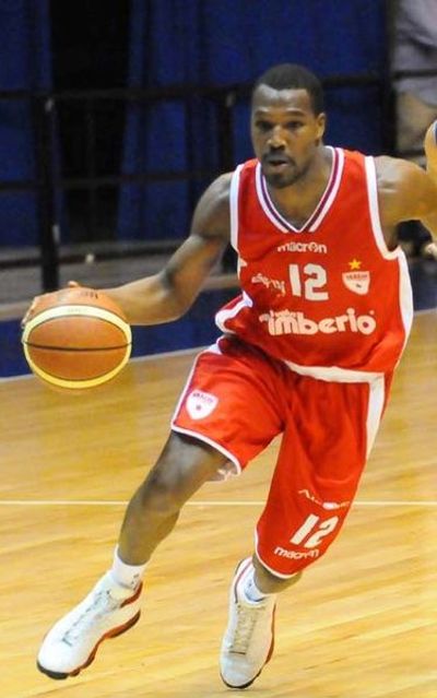 Mike Green (basketball, born 1985)