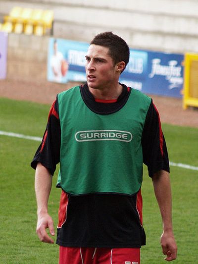 Mike Jones (footballer)