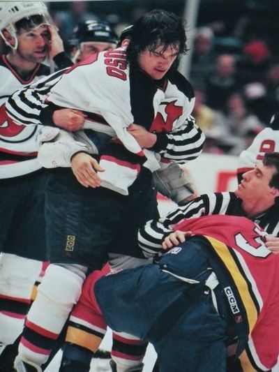 Mike Peluso (ice hockey, born 1965)