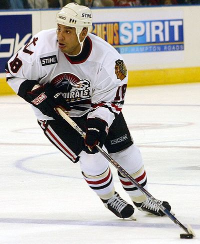 Nathan Barrett (ice hockey)