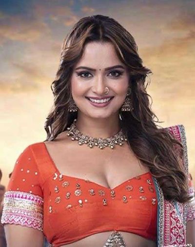 Neelam Giri (actress)