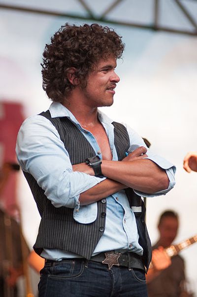 Pete Parkkonen (singer)